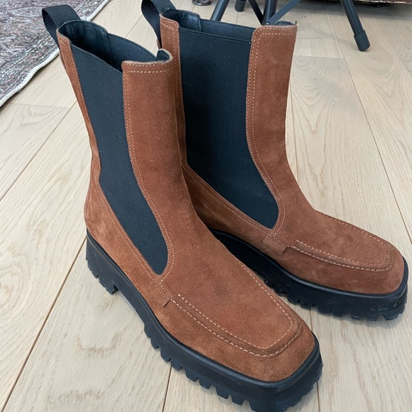 Labucq waterproof suede boots - Picture 6 of 6